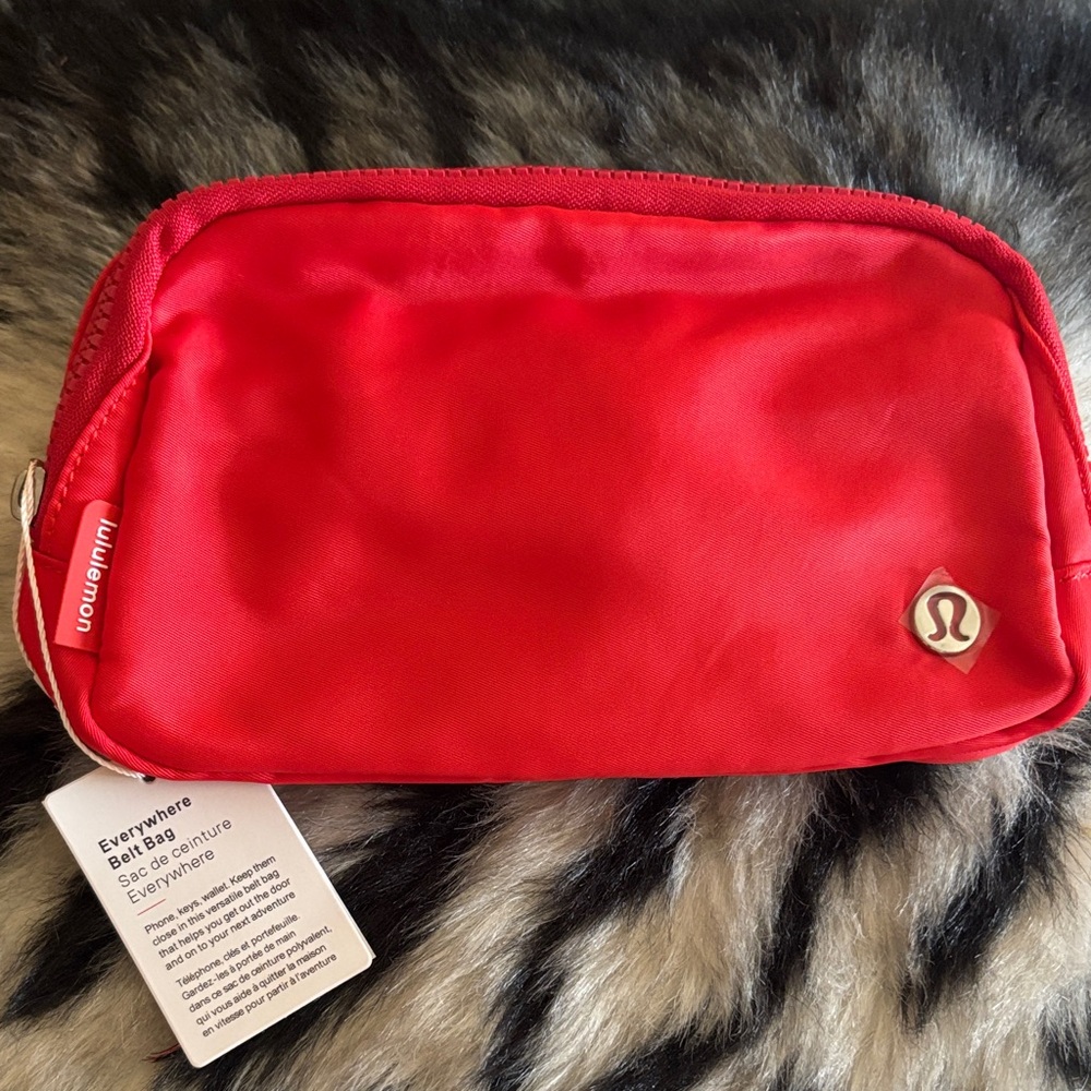 Lululemon Athletica Vibrant Red Cosmetic Bag
